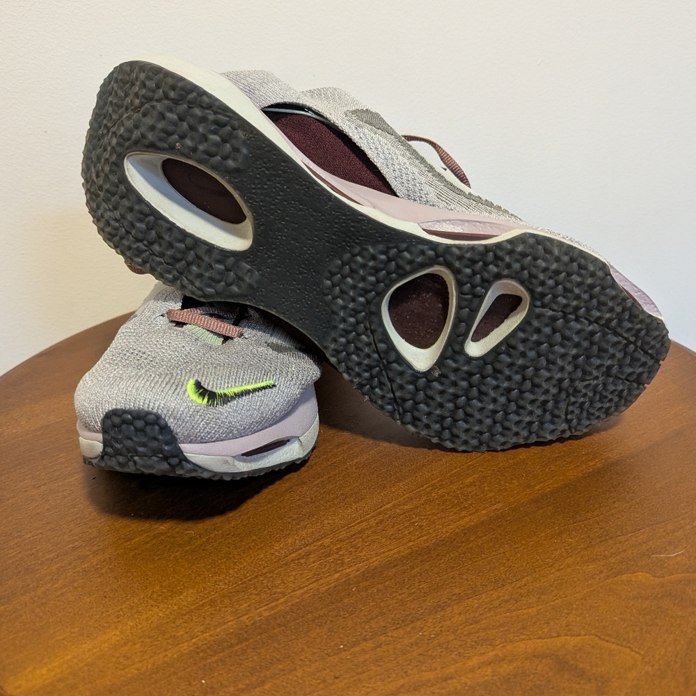 Nike Spark Flyknit Shoes - Picture 3 of 4